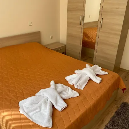 тристаен в затворен комплекс Daire